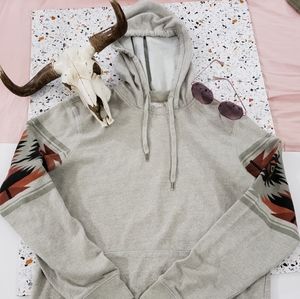 Sweatshirt with detailed sleeve